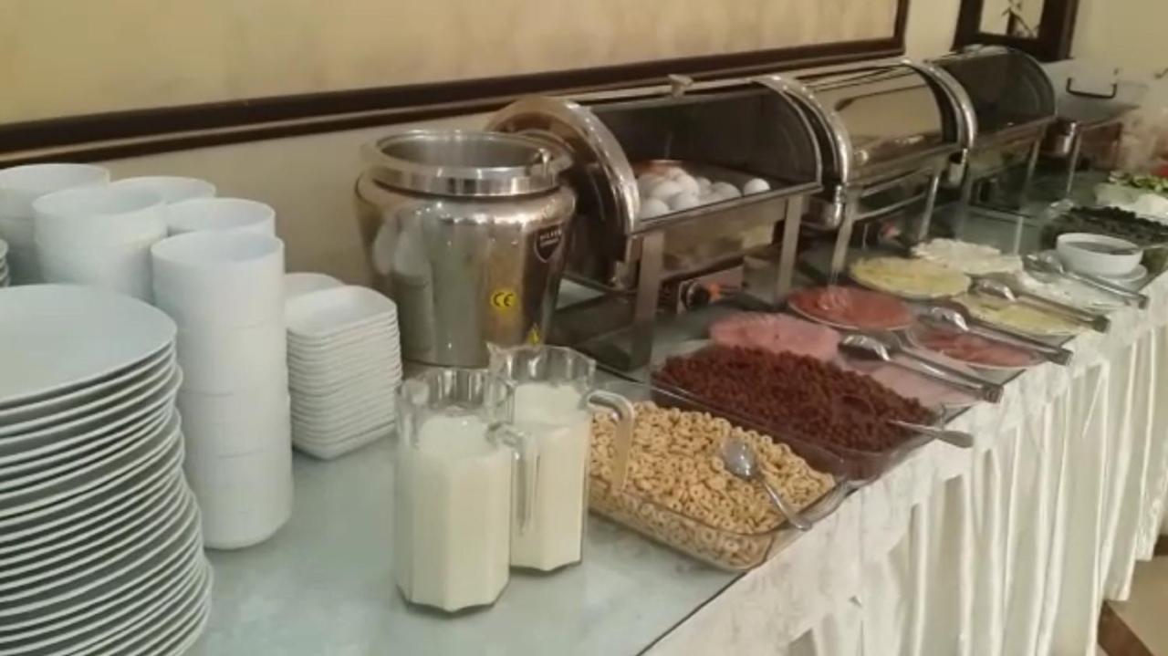 Askar Hotel Baku Exteriör bild